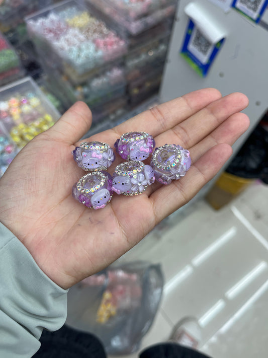 #1 fancy beads (4pcs)